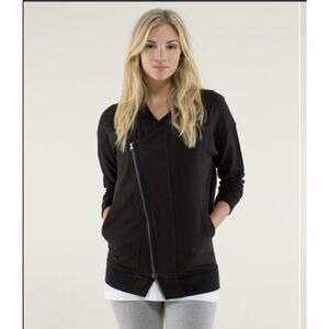 Lululemon Gray Black Mula Bundle Wrap Zip Jacket Womens Size 8
